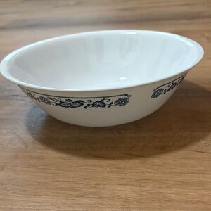 Vintage Corelle Old Town Blue Onion Serving/Vegatable Bowl